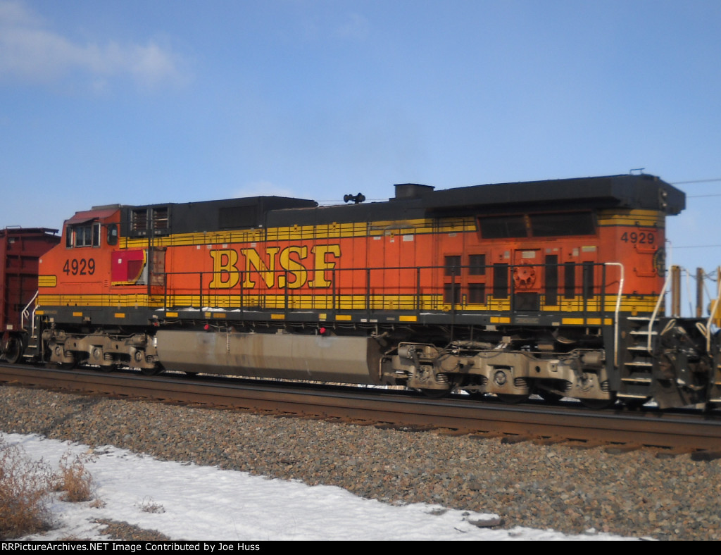 BNSF 4929